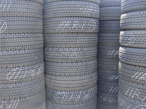 Used truck & bus tire casings for sale